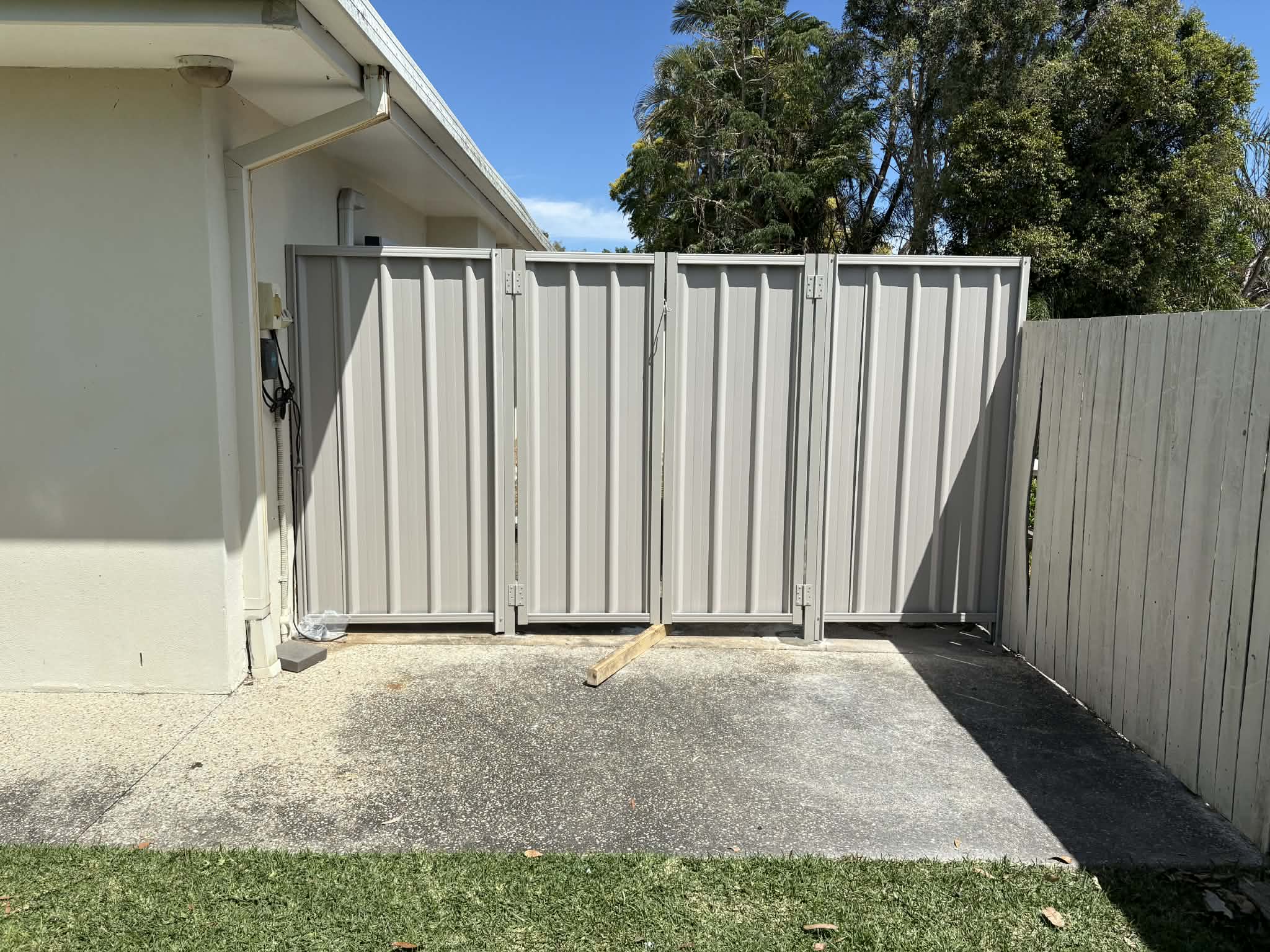 Hardwood fencing Brisbane